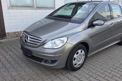 Mercedes-Benz B 150 139.200 km 3.790 &euro; Eschweiler 52249