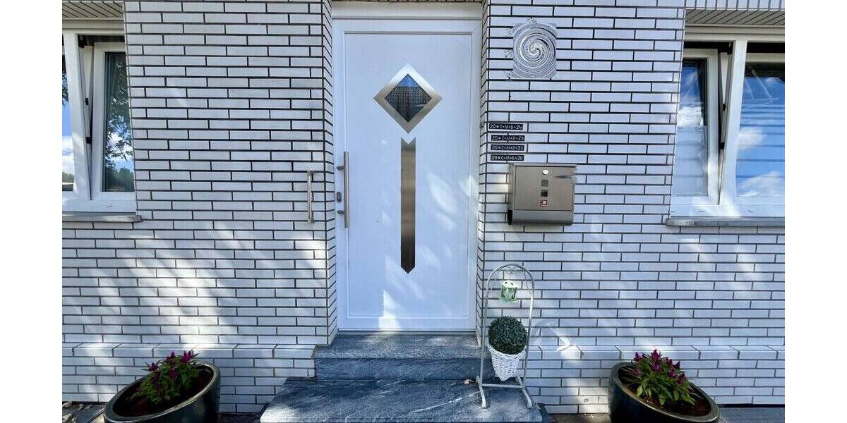 Reihenmittelhaus Stolberg (Rhld.) Münsterbusch - 5 Zimmer, 136 m&sup2;, 268.000&euro; | Angebot:26192162