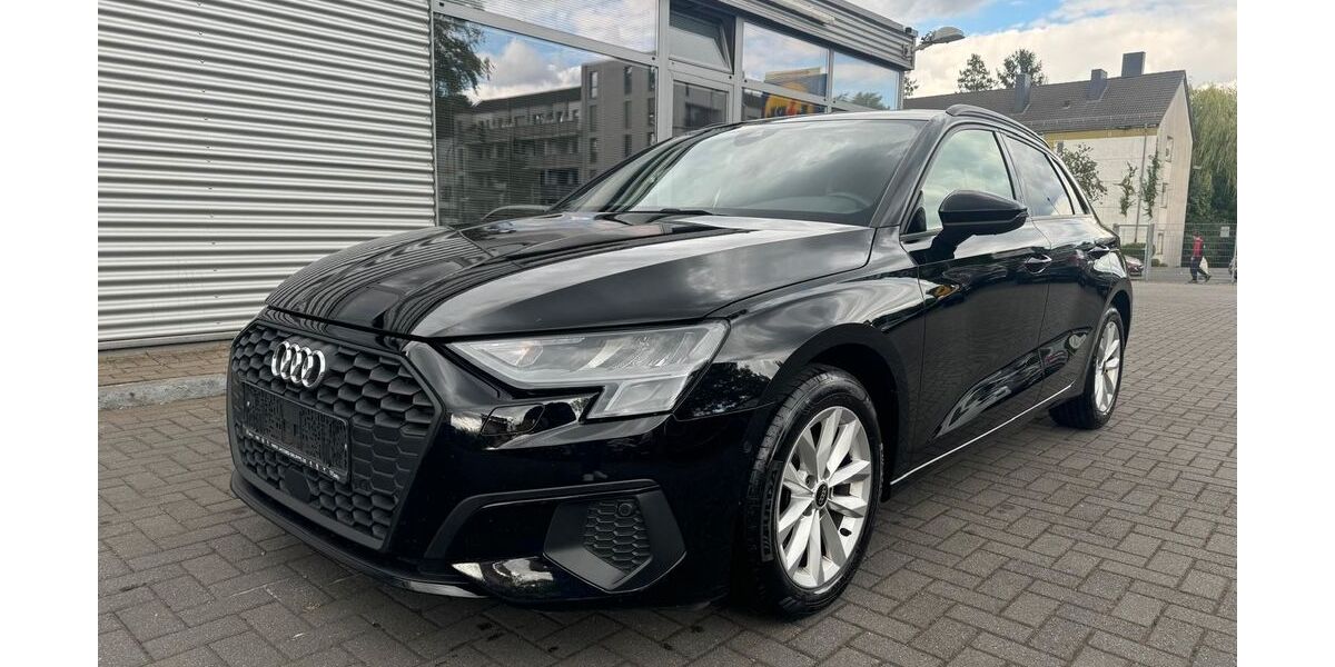 Audi A3 104.800 km 22.900 &euro; Aachen 52078