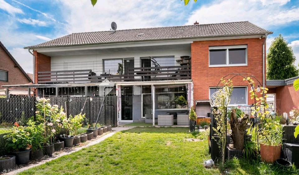 Einfamilienhaus Hückelhoven - 8 Zimmer, 325 m&sup2;, 519.000&euro; | Angebot:27301310