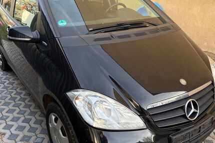 Mercedes-Benz A 160 151.000 km 3.400 &euro; Niederzier 52382