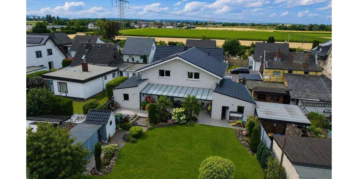 Einfamilienhaus Düren Distelrath - 8 Zimmer, 244 m&sup2;, 829.000&euro; | Angebot:27160785