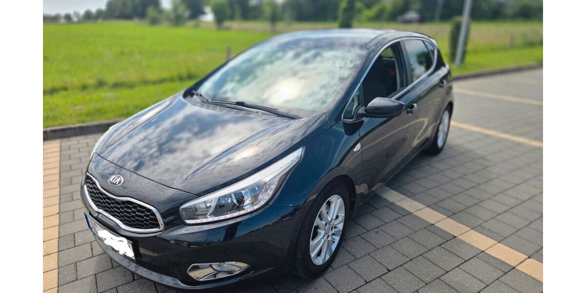 Kia ceed / Ceed 161.000 km 6.500 &euro; Stolberg 52224