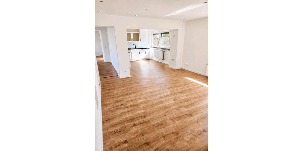 Mehrfamilienhaus, Wohnhaus Baesweiler - 11 Zimmer, 240 m&sup2;, 550.000&euro; | Angebot:26957571