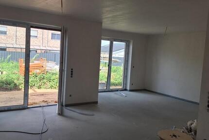 Haus Gangelt - 4 Zimmer, 125 m&sup2;, 1.625&euro; | Angebot:25384122