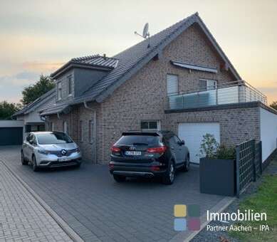 Einfamilienhaus Eschweiler / Dürwiß Dürwiß - 5 Zimmer, 125 m&sup2;, 495.000&euro; | Angebot:26722016