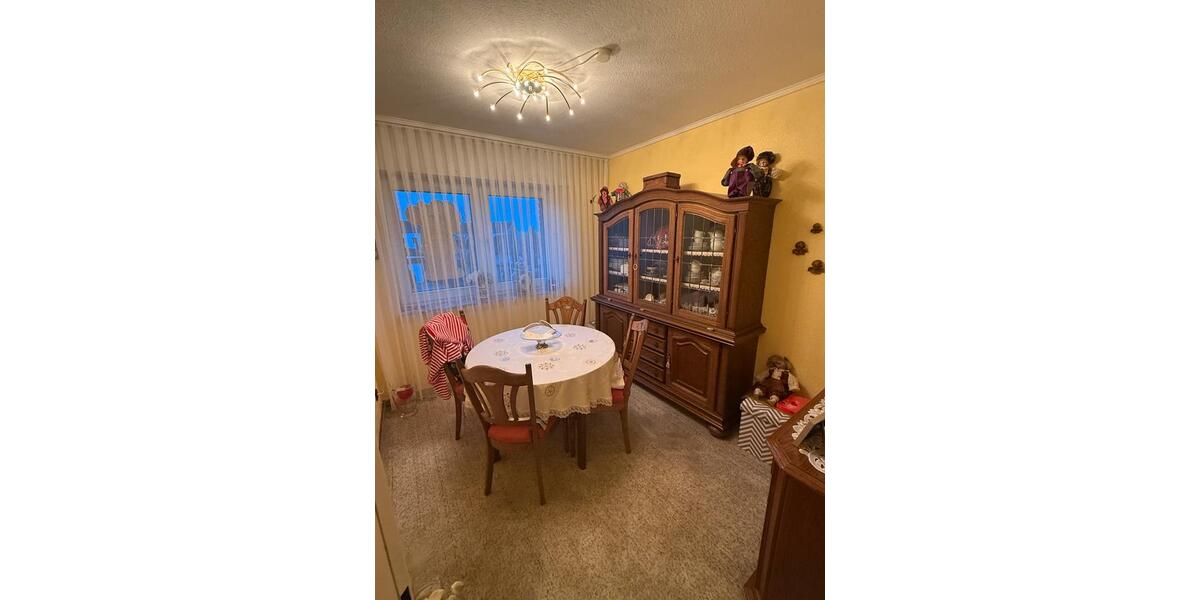 Etagenwohnung Herzogenrath - 3 Zimmer, 70 m&sup2;, 210.000&euro; | Angebot:25098600