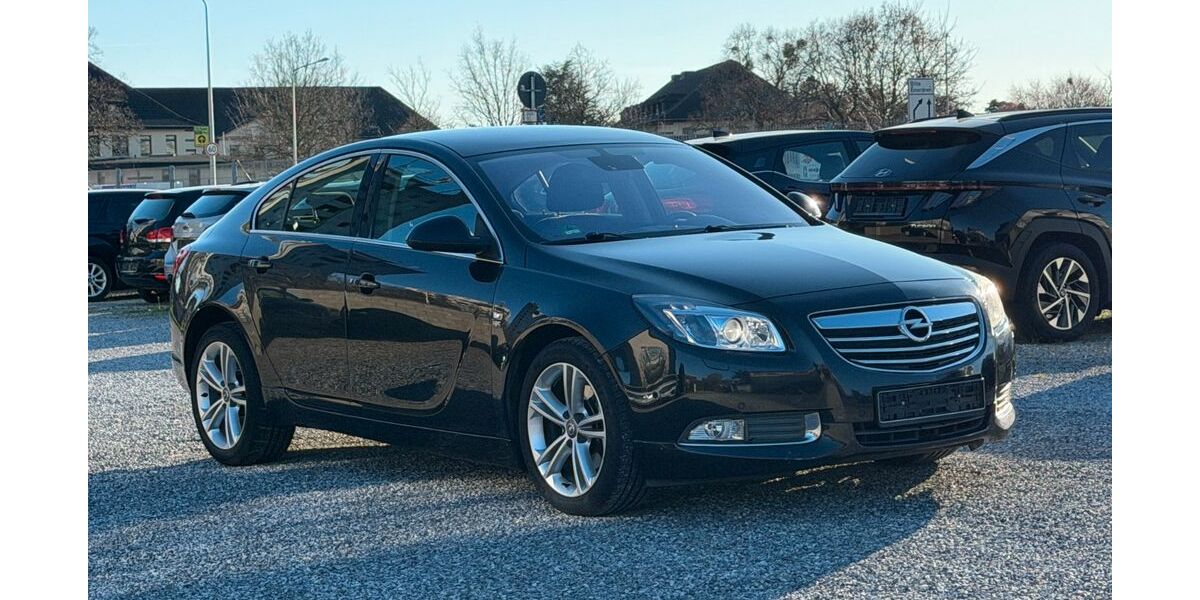 Opel Insignia 160.945 km 5.350 &euro; Düren 52351