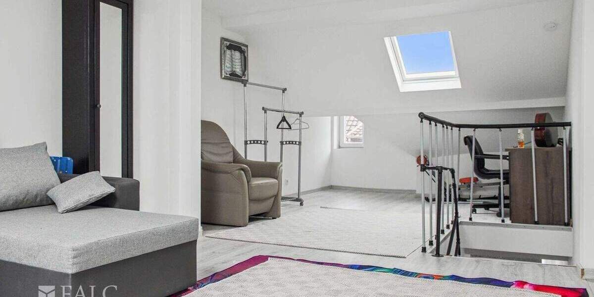 Reihenmittelhaus Eschweiler Röthgen - 3 Zimmer, 129 m&sup2;, 279.000&euro; | Angebot:25683275