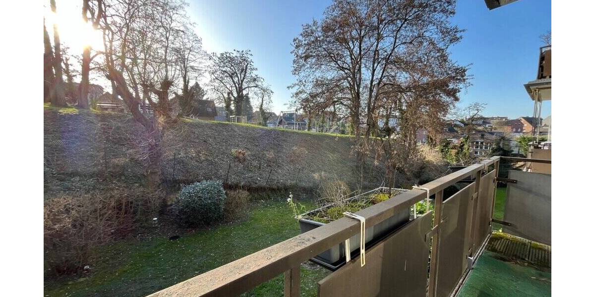 Etagenwohnung Herzogenrath Kohlscheid - 2 Zimmer, 67 m&sup2;, 135.000&euro; | Angebot:26192226