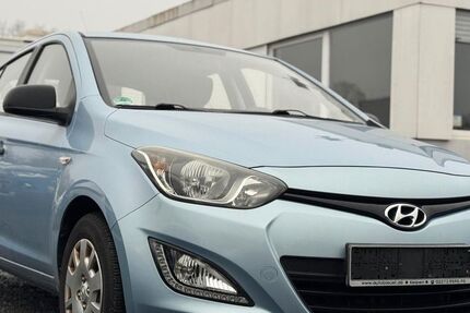 Hyundai i20 104.589 km 3.490 &euro; Düren 52349