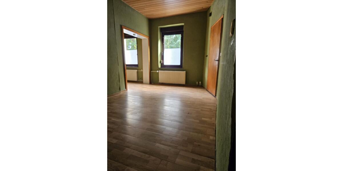 Einfamilienhaus Herzogenrath - 6 Zimmer, 121 m&sup2;, 250.000&euro; | Angebot:26412375
