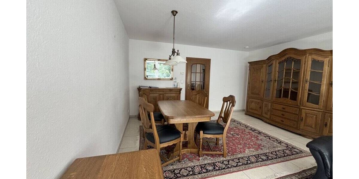 Etagenwohnung Aachen Aachen-Mitte - 2 Zimmer, 84 m&sup2;, 265.000&euro; | Angebot:26192168