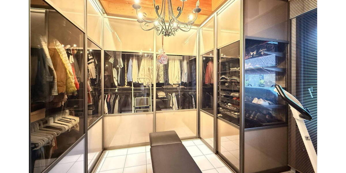 Einfamilienhaus Roetgen - 1 Zimmer, 227 m&sup2;, 679.000&euro; | Angebot:26201047