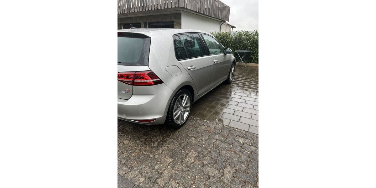 VW Golf 131.000 km 12.490 &euro; Erkelenz 41812