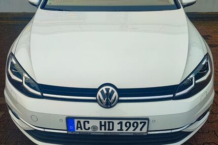 VW Golf 107.000 km 17.700 &euro; Aachen 52074