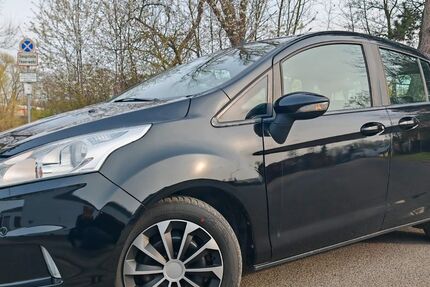 Ford B-Max 99.000 km 8.199 &euro; Inden 52459