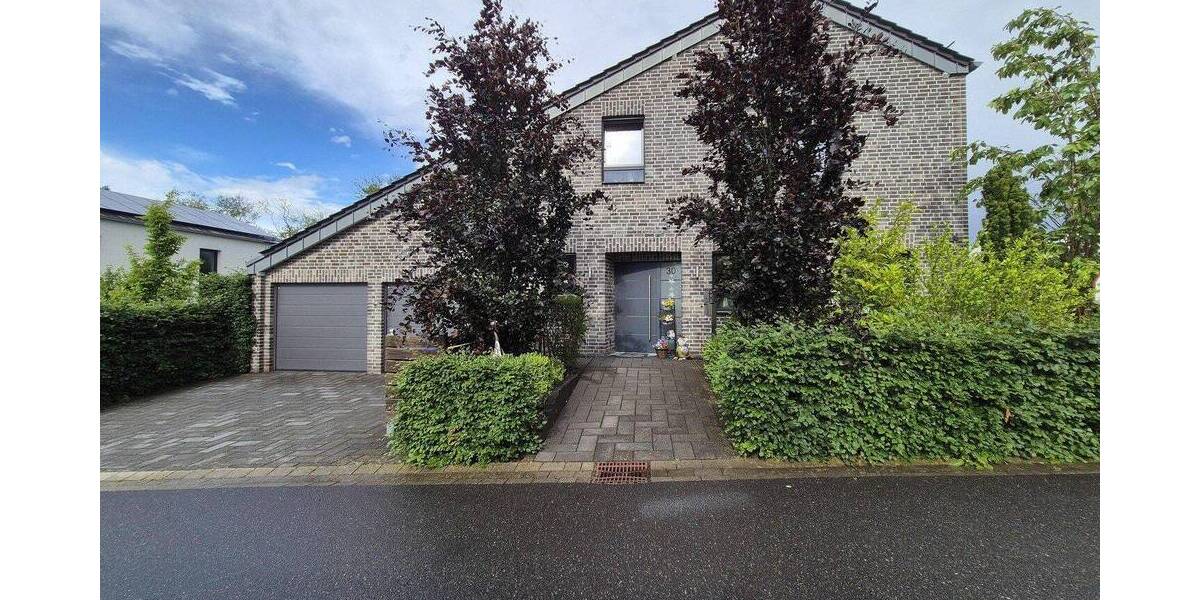 Einfamilienhaus Roetgen - 5 Zimmer, 219 m&sup2;, 929.000&euro; | Angebot:26909233