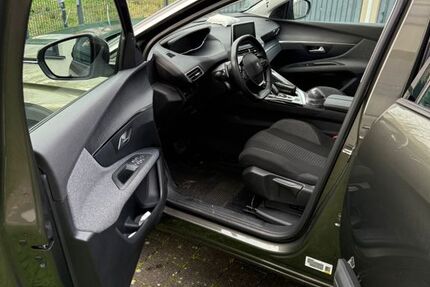 Peugeot 3008 43.000 km 18.600 &euro; Würselen 52146