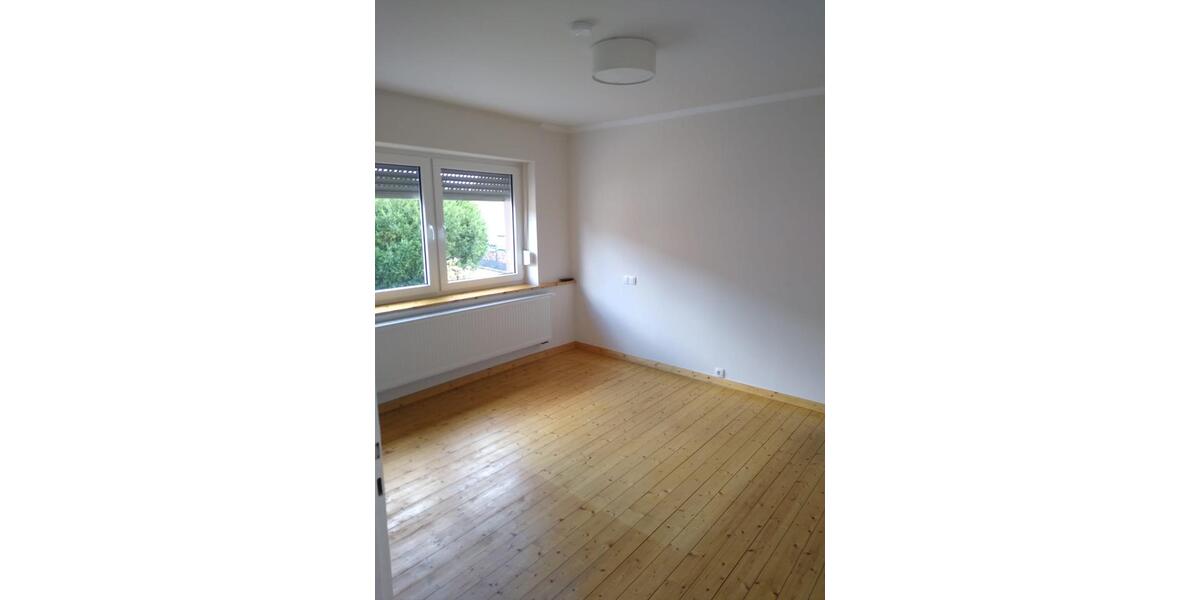 Reihenhaus Geilenkirchen - 6 Zimmer, 156 m&sup2;, 299.000&euro; | Angebot:23398154