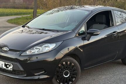 Ford Fiesta 160.100 km 2.500 &euro; Düren 52353