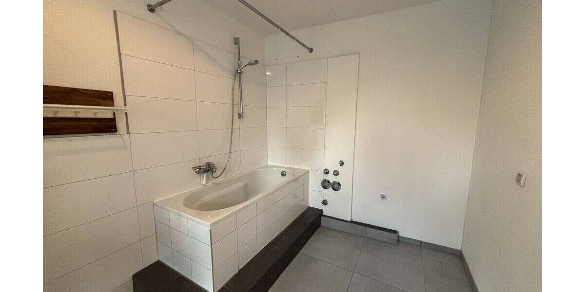 Etagenwohnung Aachen Horbach - 5 Zimmer, 131 m&sup2;, 234.500&euro; | Angebot:26192203