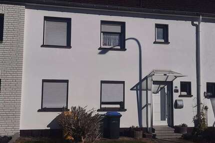 Haus Baesweiler - 4 Zimmer, 95 m&sup2;, 139.000&euro; | Angebot:25661490