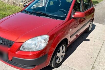 Kia Rio 178.000 km 1.199 &euro; Niederzier 52382
