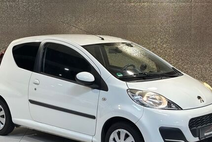 Peugeot 107 122.000 km 2.990 &euro; Jülich 52428