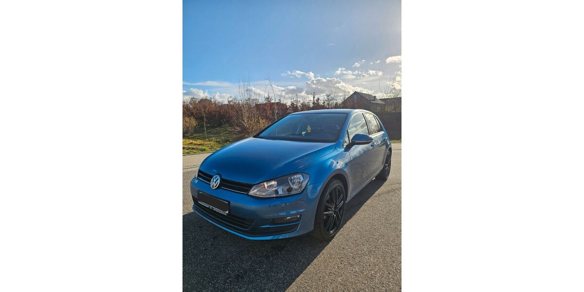 VW Golf 124.000 km 8.999 &euro; Heinsberg 52525