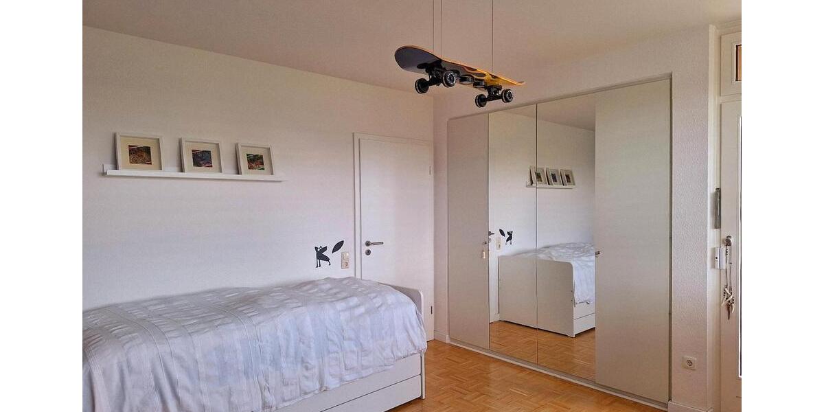 Etagenwohnung Aachen Aachen-Mitte - 3 Zimmer, 93 m&sup2;, 1.300&euro; | Angebot:25944887