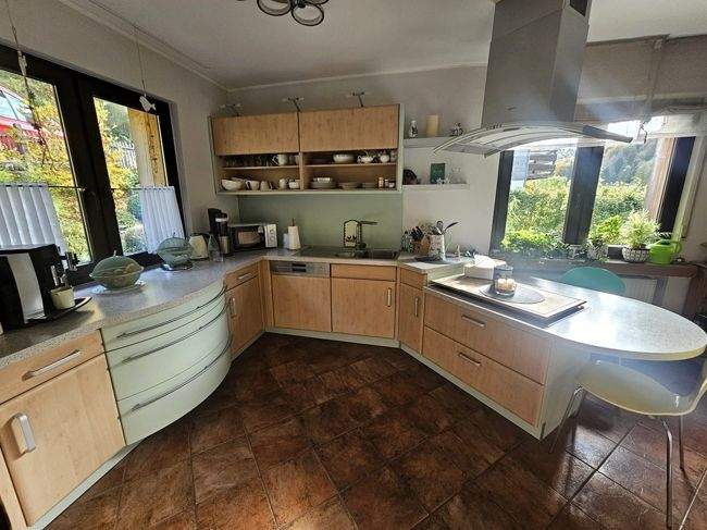 Einfamilienhaus Simmerath Hirschrott - 8 Zimmer, 255 m&sup2;, 490.000&euro; | Angebot:25702826