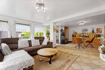 Haus Simmerath Witzerath - 6 Zimmer, 179 m&sup2;, 395.000&euro; | Angebot:26695090