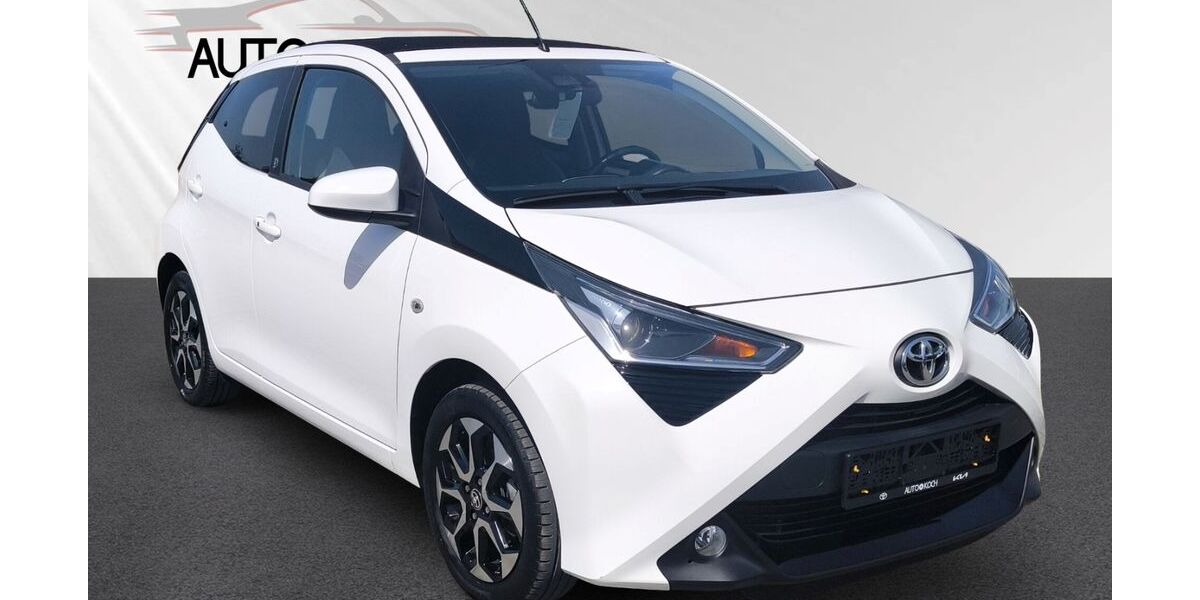 Toyota Aygo (X) 29.143 km 11.888 &euro; Eschweiler 52249