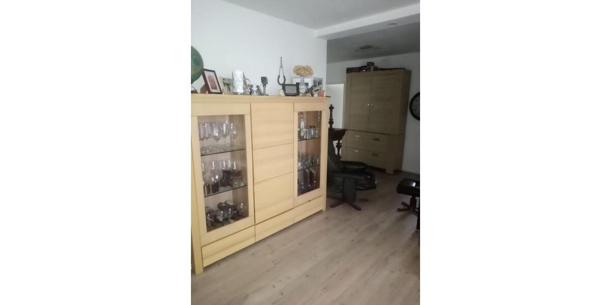 Etagenwohnung Düren Distelrath - 3 Zimmer, 80 m&sup2;, 93.000&euro; | Angebot:25018713