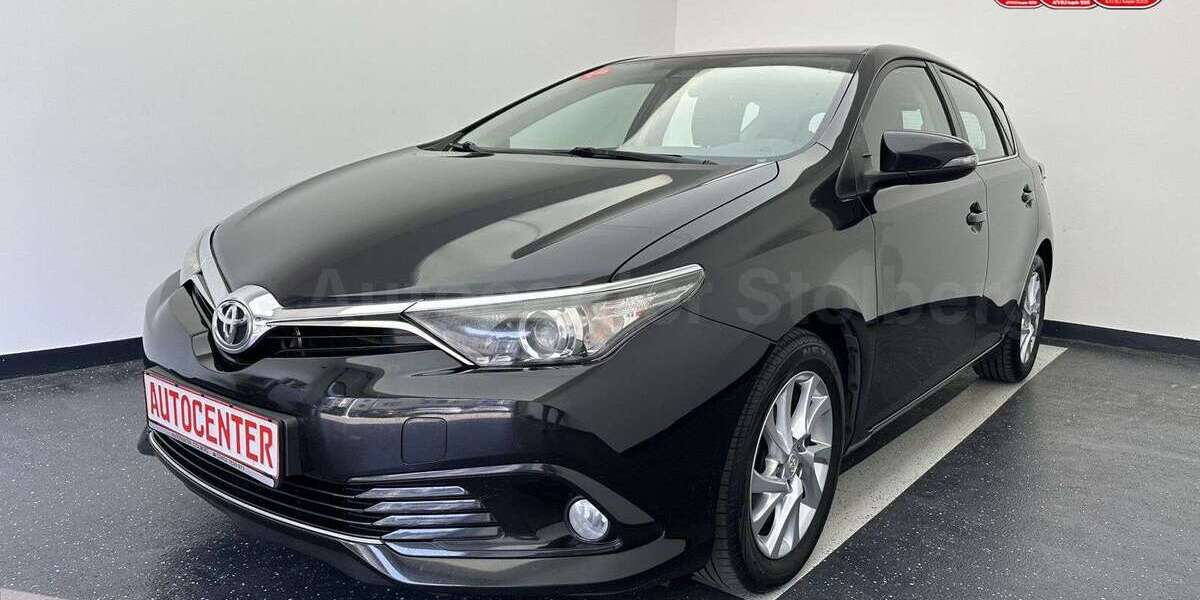 Toyota Auris 109.000 km 10.790 &euro; Stolberg 52222