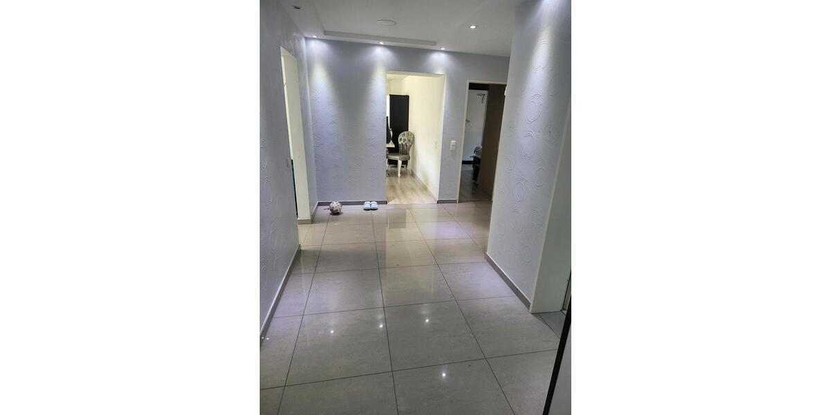 Etagenwohnung Hückelhoven - 4 Zimmer, 100 m&sup2;, 250.000&euro; | Angebot:26719096
