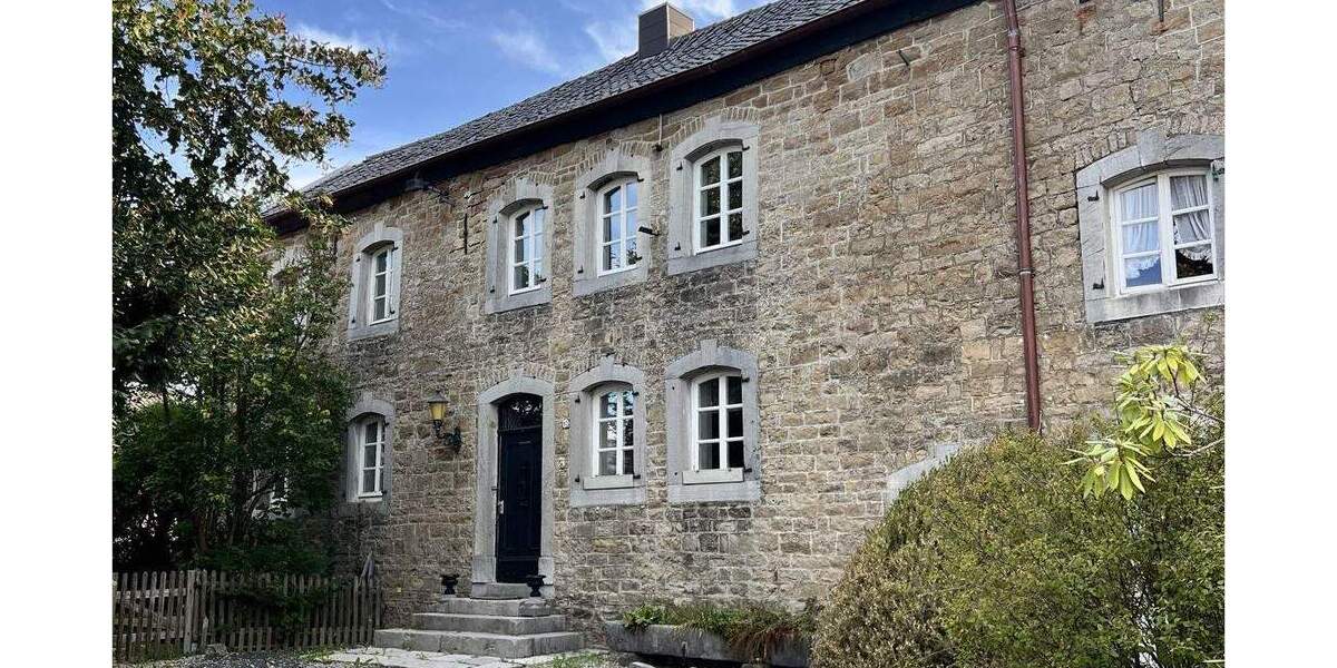 Einfamilienhaus Stolberg (Rheinland) / Venwegen Venwegen - 1 Zimmer, 487 m&sup2;, 699.000&euro; | Angebot:25732801