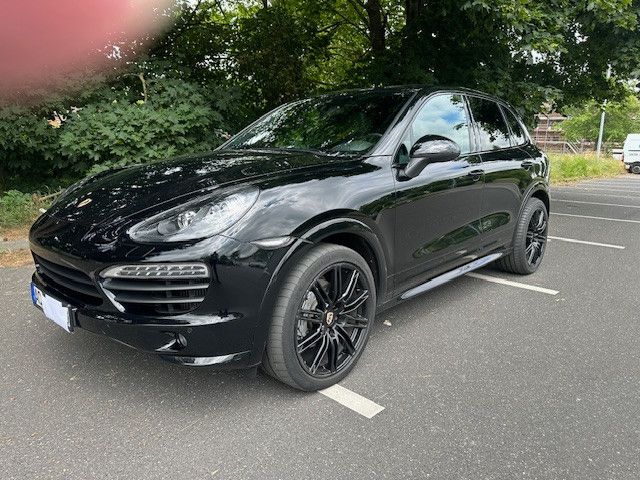 Porsche Cayenne 193.800 km 23.900 &euro; Aachen 52066