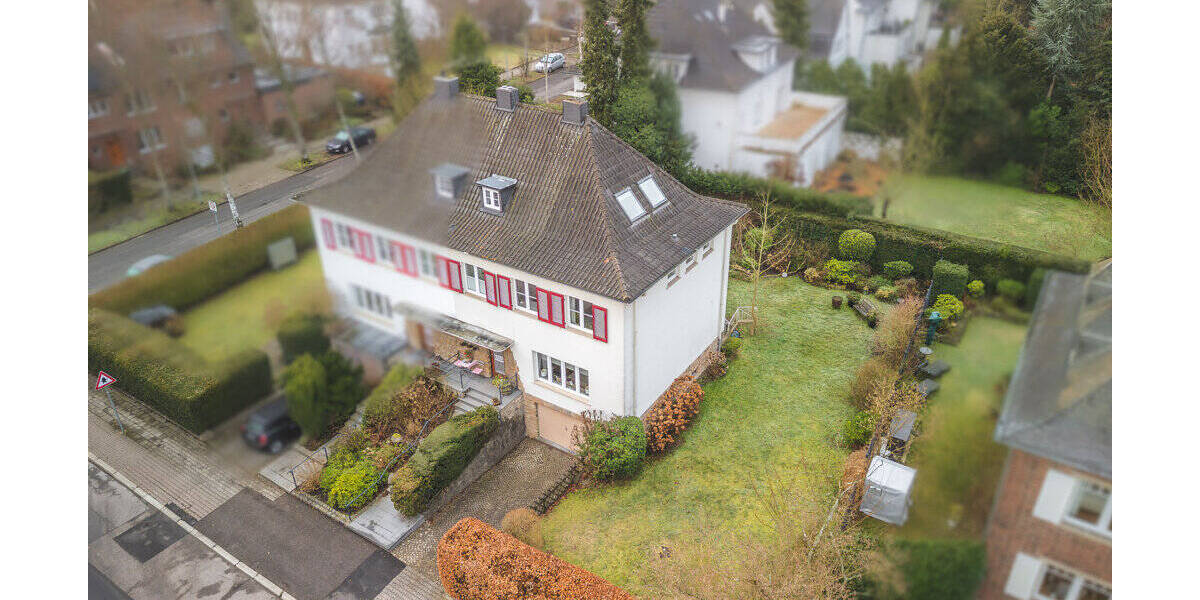 Einfamilienhaus Aachen Aachen-Mitte - 7 Zimmer, 141 m&sup2;, 849.000&euro; | Angebot:26192206