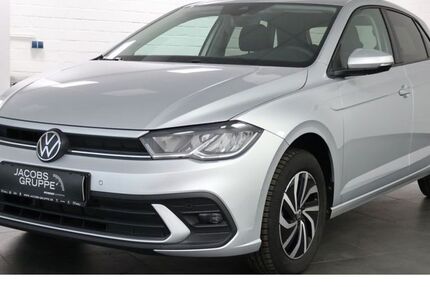 VW Polo 8.801 km 17.760 &euro; Alsdorf 52477
