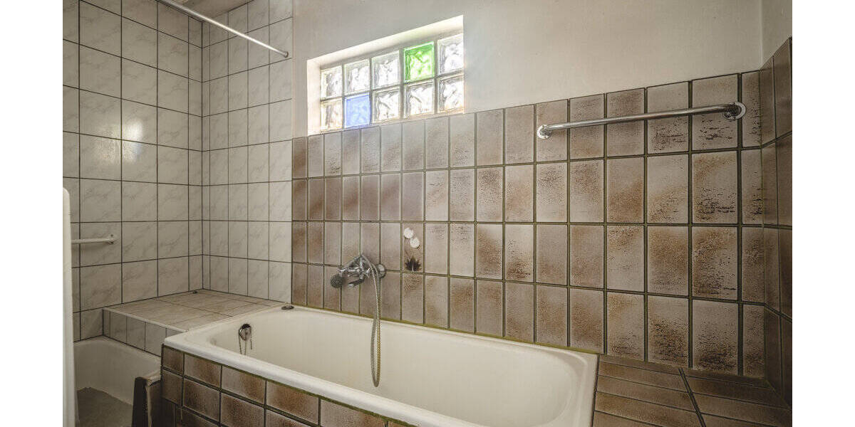 Mehrfamilienhaus, Wohnhaus Aachen Eilendorf - 1 Zimmer, 152 m&sup2;, 279.000&euro; | Angebot:26176698