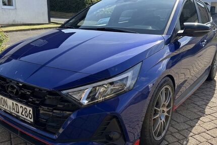 Hyundai i20 17.000 km 25.900 &euro; Nideggen 52385