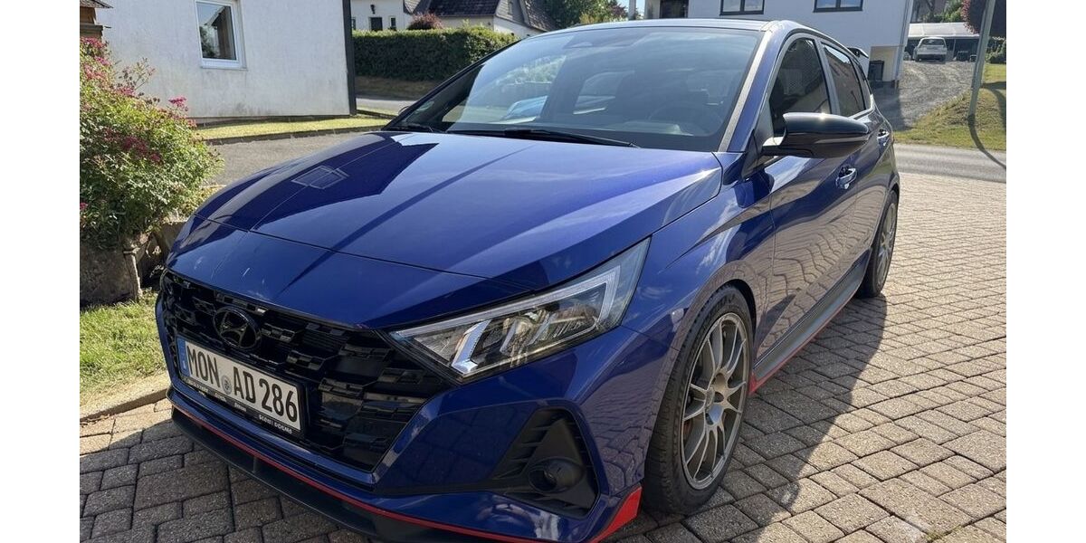 Hyundai i20 17.000 km 25.900 &euro; Nideggen 52385