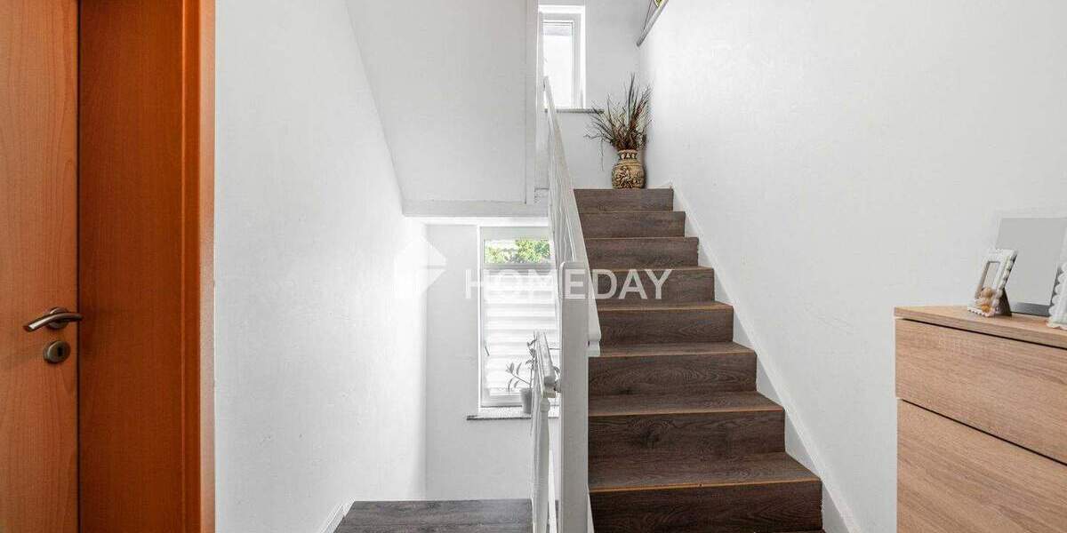 Reihenmittelhaus Würselen - 6 Zimmer, 160 m&sup2;, 399.000&euro; | Angebot:25737605