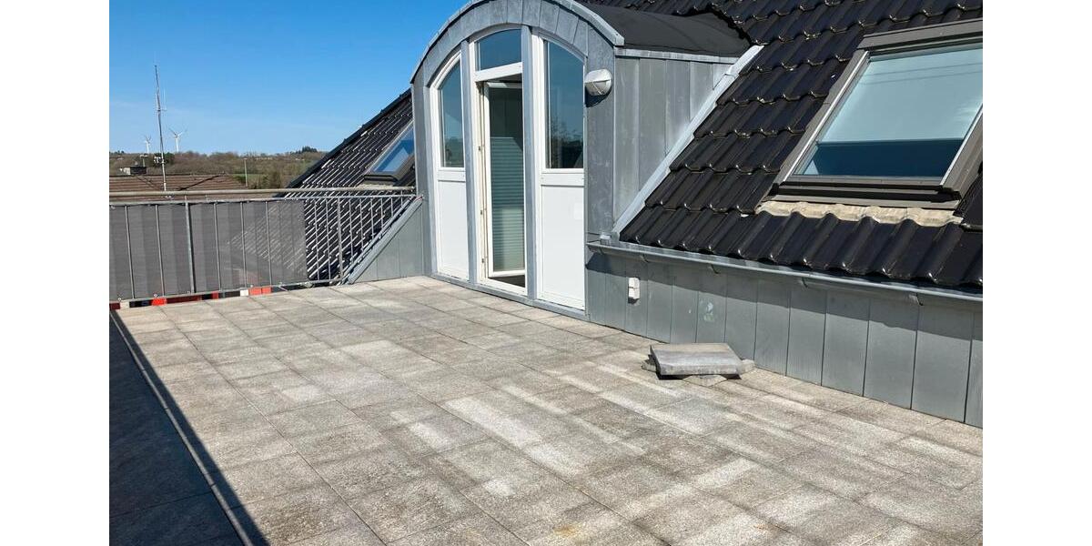 Dachgeschoßwohnung Roetgen - 4 Zimmer, 87 m&sup2;, 259.000&euro; | Angebot:26183171