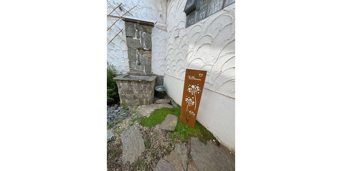 Einfamilienhaus Düren Rölsdorf - 9 Zimmer, 240 m&sup2;, 399.000&euro; | Angebot:25291933