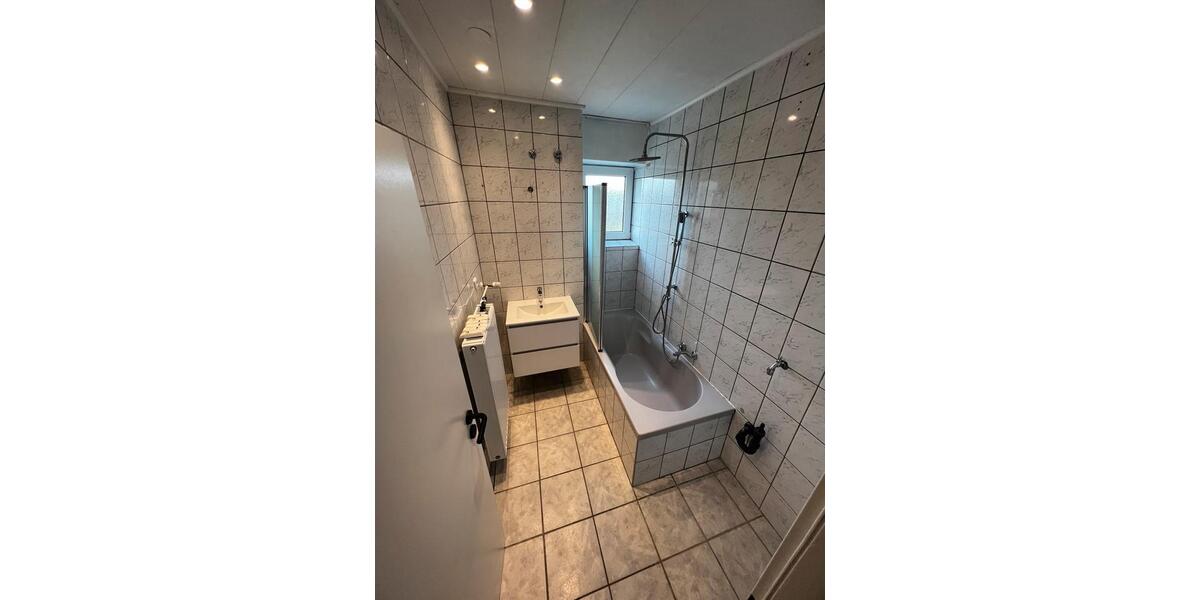 Etagenwohnung Geilenkirchen - 4 Zimmer, 80 m&sup2;, 119.000&euro; | Angebot:26443876