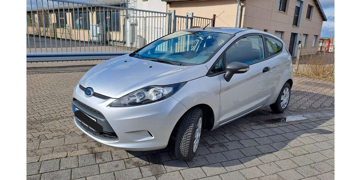Ford Fiesta 95.773 km 3.999 &euro; Aachen 52070