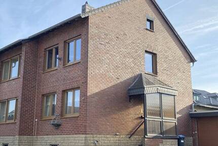 Haus Eschweiler Weisweiler - 6 Zimmer, 170 m&sup2;, 339.000&euro; | Angebot:26207184